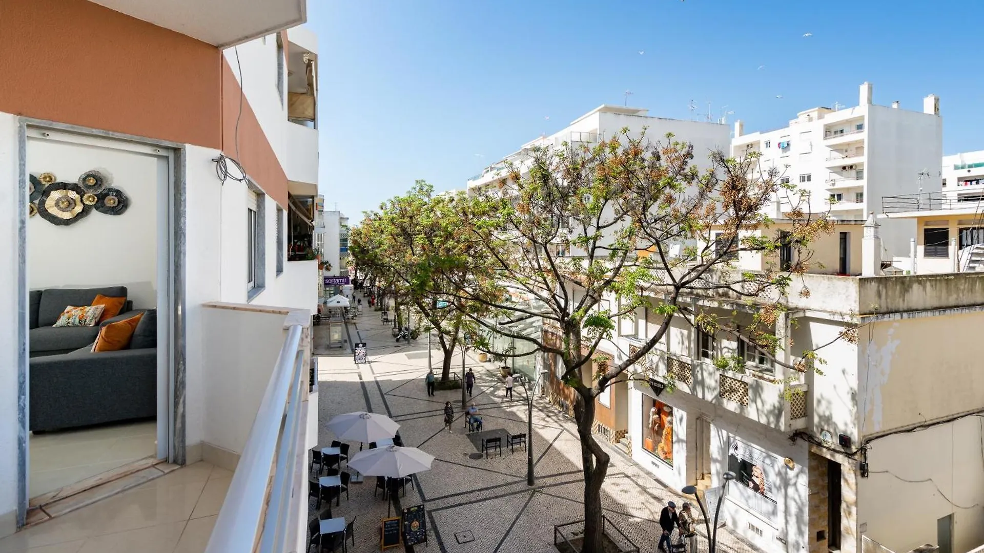 Mello Apartamento Renovado, Praia De Quarteira Apartment