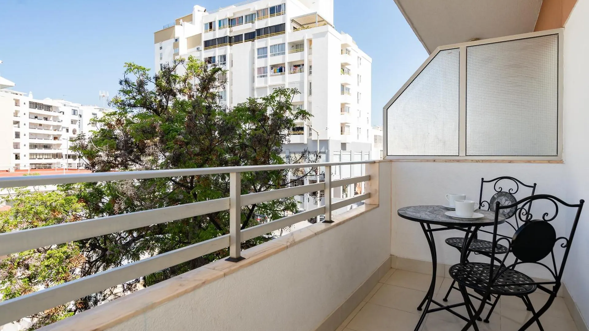 Mello Apartamento Renovado, Praia De Quarteira 0*,  Portugal