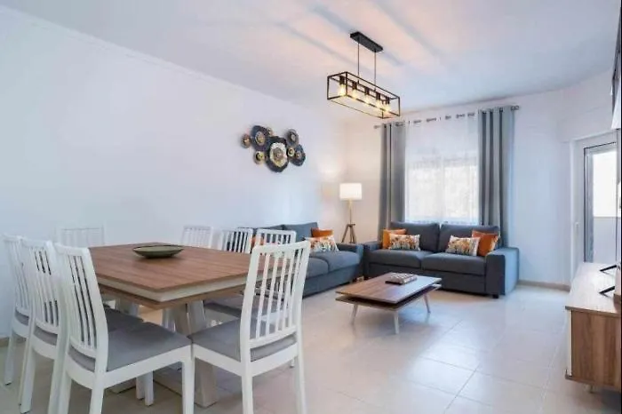 Mello Apartamento Renovado, Praia De Quarteira 0*,